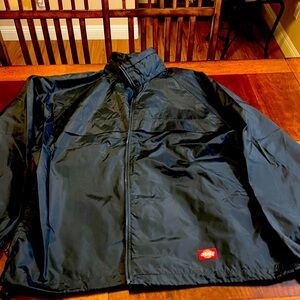 Dickies wind breaker / rain jacket